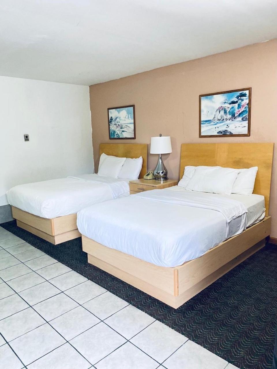 Motel Tides At Stehli 3*